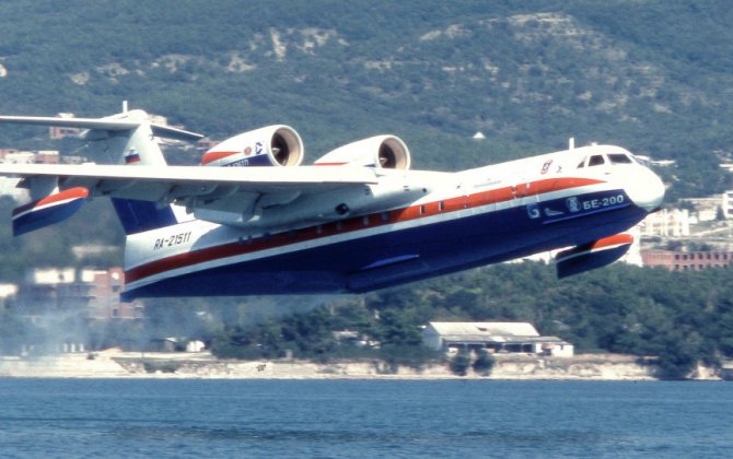 Russian amphibious aircraft stop wildfires from developing to Haifa  