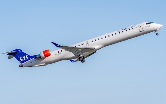 SAS marks 30th anniversary of Vilnius-Copenhagen route
