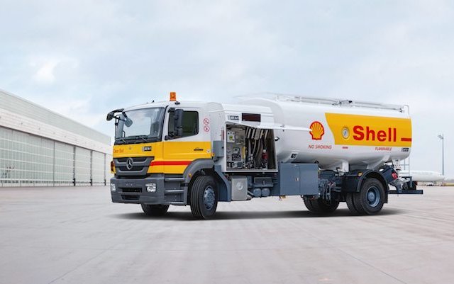 Shell Aviation introduces industry-first electric pump jet refueller