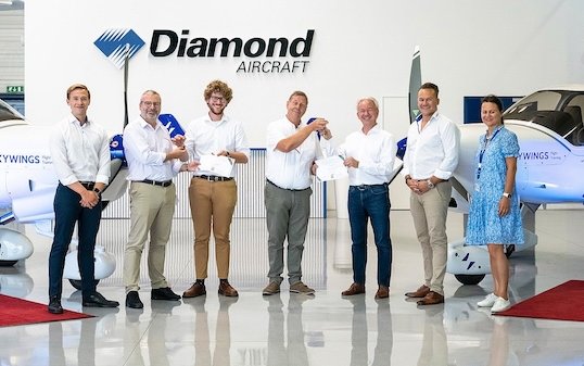 Skywings Flight Training took delivery of new Diamond DA40 aircraft