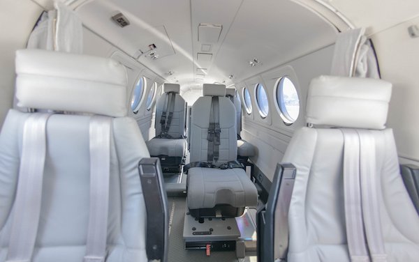 Special Missions Beechcraft King Air 260 chosen as new U.S. Navy METS