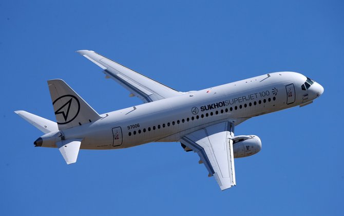 Specialists satisfied with Sukhoi Superjet 100 work in Arctic extreme low temperatures  