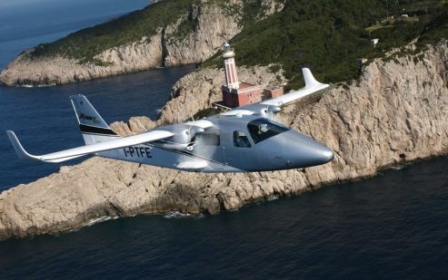 Tecnam introduce the P2006T Twin MkII