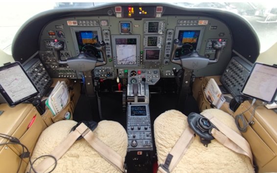 The implementation of new electronic flight bag - paperless cockpits at SPARFELL