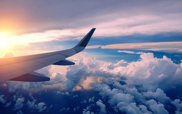 The SAFc Registry, Chooose, and Alaska Airlines partner to streamline sustainable aviation fuel certificate transactions