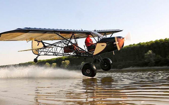 This Naked Airplane Was Inspired by Custom Motorcycles
