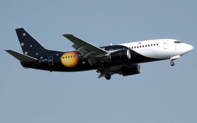 Titan Airways introduces second Boeing 737-400