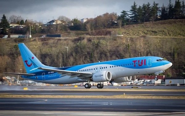 TUI Airline implements machine-learning tech to cut fuel burn on climb-out