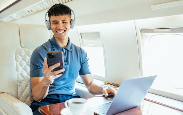 Viasat to enhance in-flight connectivity for business jets on Hawaii routes 