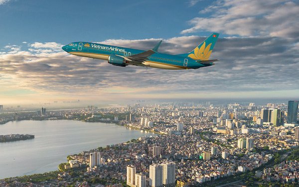 Vietnam Airlines selects 50 Boeing 737 MAX airplanes to grow its fleet
