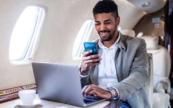 World fastest L-band inflight connectivity service for business aviation - SwiftJet